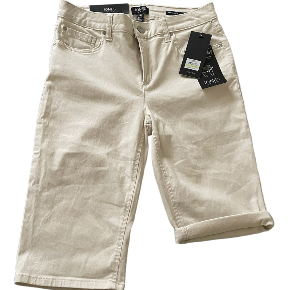 Beautiful Lexington Bermuda Short